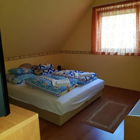 Tatil Evi Vadvirag Vendeghaz *